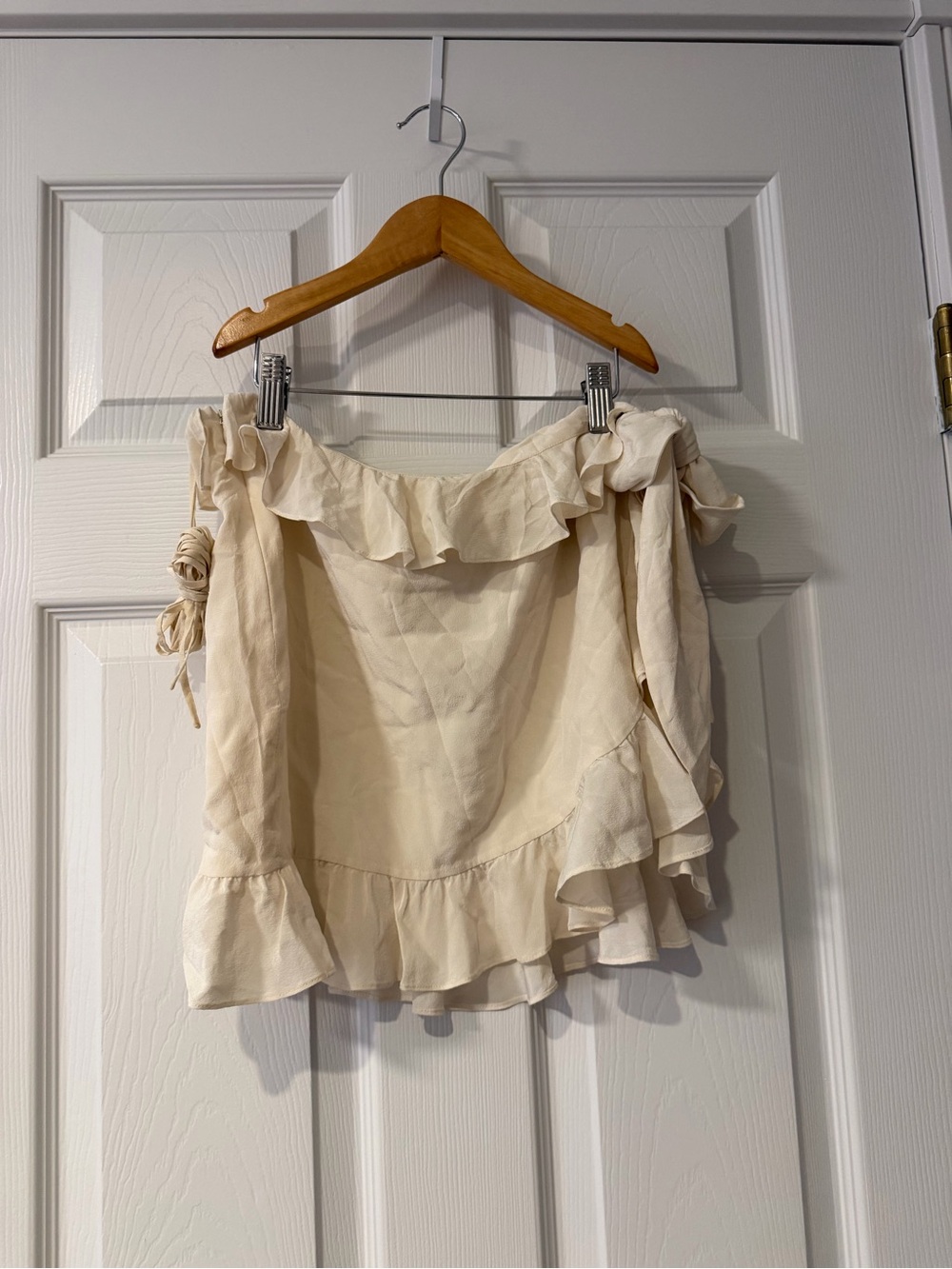 Orseund Iris Cream Ruffled Mini Skirt